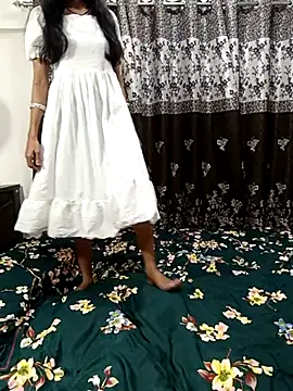 Cute-Bhavya online show from 02/14/25, 11:10