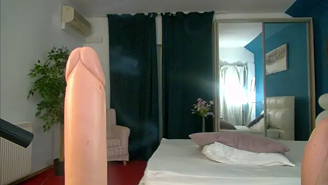 Anne Blueeyes online show from 01/24/25, 04:49