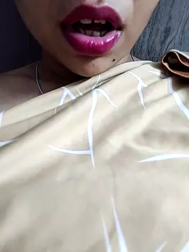 Snapshot of shalini_fire chatting on 11/09/25, 07:23 shalini fire online show from 11/09/25, 07:23