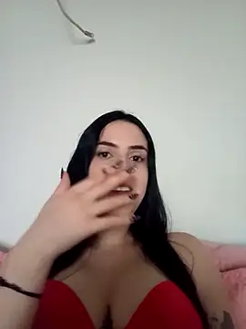 Morguisssz online show from 10/13/25, 10:26