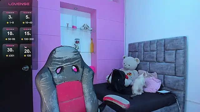 jisoo   online show from 09/30/25, 01:16