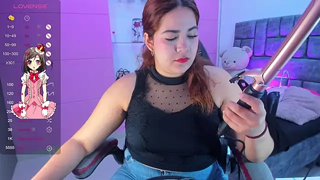 jisoo   online show from 10/10/25, 01:10