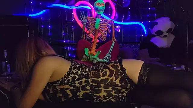 anonymouszN online show from 09/19/25, 07:58