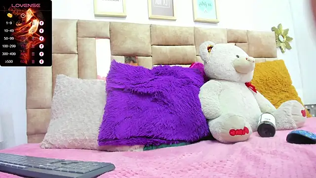 Snapshot of athenasexxxy chatting on 02/05/25, 10:55 athenasexxxy online show from 02/05/25, 10:55
