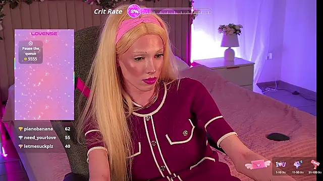 Snapshot of PamelamyDreamys chatting on 10/13/25, 04:45 PamelamyDreamys online show from 10/13/25, 04:45