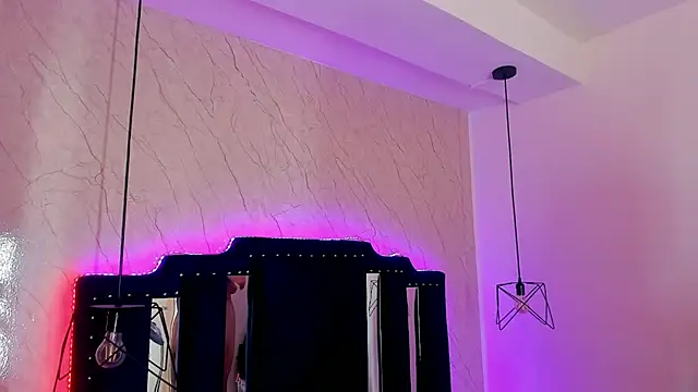 Vick daves  online show from 10/31/25, 11:44