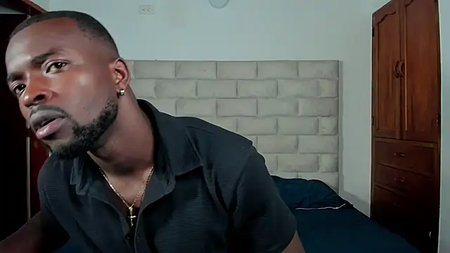 Snapshot of Dylan_Taylor chatting on 11/24/25, 12:27 Dylan Taylor online show from 11/24/25, 12:27