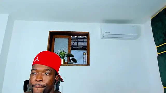 Dylan Taylor online show from 07/28/26, 06:20