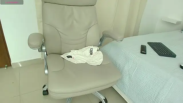  Brihan online show from 02/16/25, 01:58