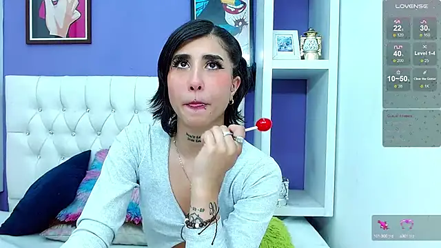Snapshot of aliss-diaz chatting on 02/11/25, 01:20 aliss-diaz online show from 02/11/25, 01:20