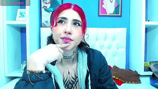 Snapshot of aliss-diaz chatting on 03/18/25, 08:26 aliss-diaz online show from 03/18/25, 08:26