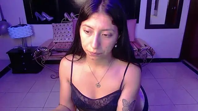 Angela Diaz  online show from 01/25/25, 11:34