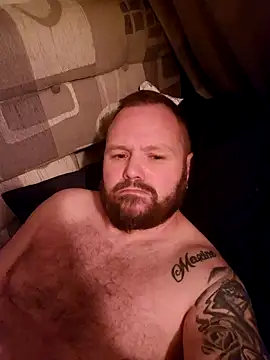 Snapshot of stocky42 chatting on 12/04/24, 10:41 stocky42 online show from 12/04/24, 10:41