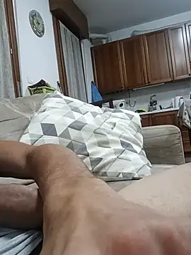 Snapshot of dariodario chatting on 10/01/25, 09:32 dariodario online show from 10/01/25, 09:32