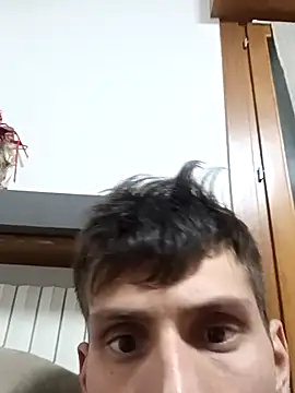 Snapshot of dariodario chatting on 10/21/25, 03:46 dariodario online show from 10/21/25, 03:46