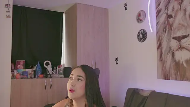 Snapshot of Maryann_jones chatting on 12/01/25, 01:05 Maryann jones online show from 12/01/25, 01:05