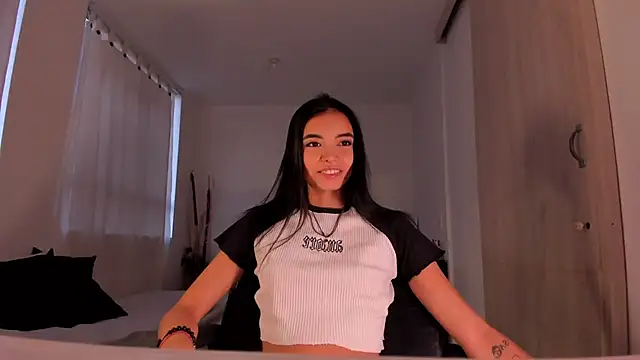 AnabelWolf online show from 01/16/25, 11:06