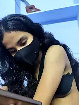 Khadija37 online show from 02/01/25, 02:13