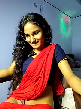 Khadija37 online show from 03/14/25, 05:35