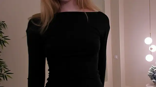 MichelleReid online show from 12/25/24, 03:18