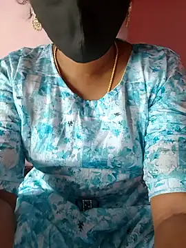 Snapshot of Tamil_Shalini_Lustyy chatting on 10/20/25, 09:21 Tamil Shalini Lustyy online show from 10/20/25, 09:21