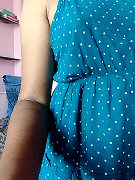 Tamil Shalini Lustyy online show from 10/31/25, 05:19