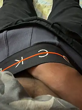 Snapshot of BerlinMan1499 chatting on 12/14/24, 10:50 BerlinMan1499 online show from 12/14/24, 10:50