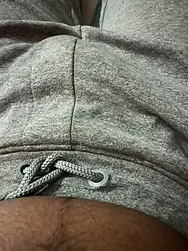 Snapshot of BerlinMan1499 chatting on 12/15/24, 11:55 BerlinMan1499 online show from 12/15/24, 11:55