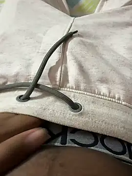 Snapshot of BerlinMan1499 chatting on 01/04/25, 08:39 BerlinMan1499 online show from 01/04/25, 08:39