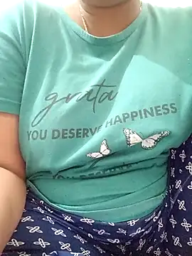 Snapshot of KEEP536 chatting on 12/05/25, 04:54 KEEP536 online show from 12/05/25, 04:54