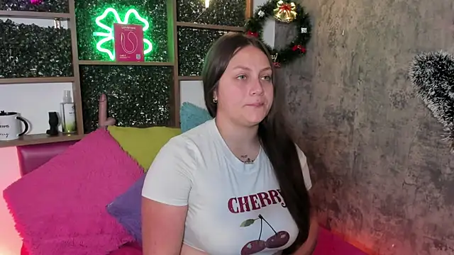 Snapshot of cherry_coper chatting on 12/04/25, 12:47 cherry coper online show from 12/04/25, 12:47