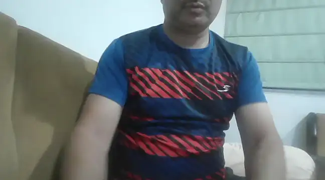 samee00721 online show from 12/05/24, 04:34