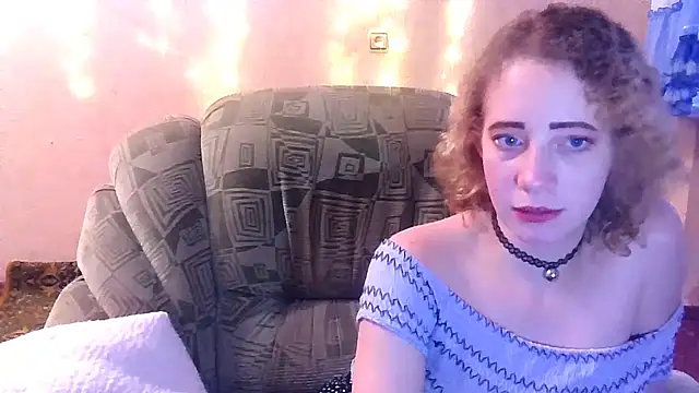 Snapshot of MelxMellie chatting on 01/17/25, 02:07 MelxMellie online show from 01/17/25, 02:07