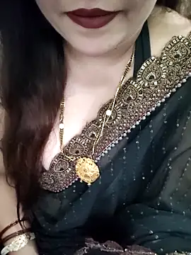 Snapshot of Mayuri77 chatting on 10/30/25, 06:08 Mayuri77 online show from 10/30/25, 06:08