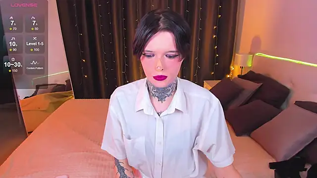 Simona Rain online show from 01/15/25, 05:50