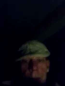 Snapshot of Tattooguy_86 chatting on 12/14/25, 11:53 Tattooguy 86 online show from 12/14/25, 11:53