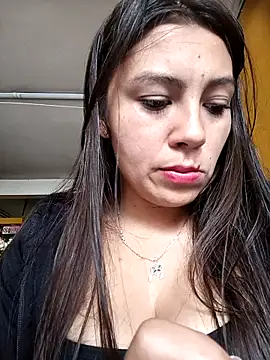 LIZ-06  online show from 01/27/25, 04:11