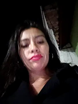 LIZ-06  online show from 03/21/25, 02:07