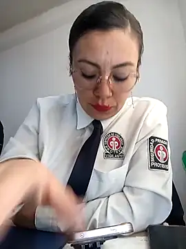 LIZ-06  online show from 10/20/25, 02:06