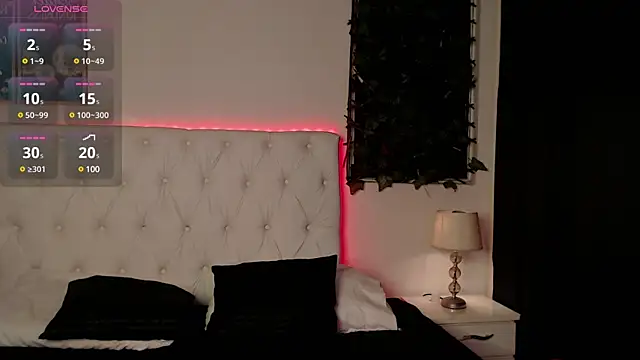 hikari kagura online show from 12/07/24, 02:35