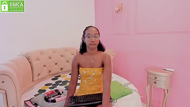 briannaduque online show from 12/22/24, 12:27