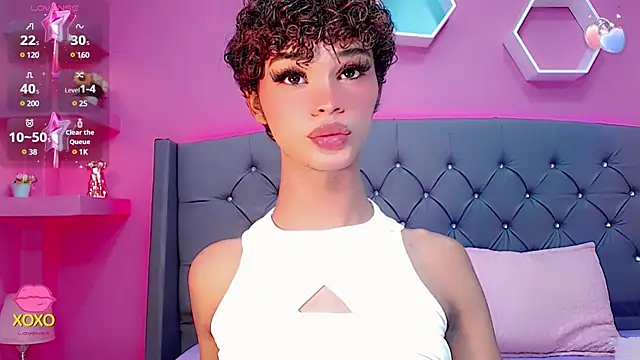Eva Rosss online show from 03/18/25, 10:04