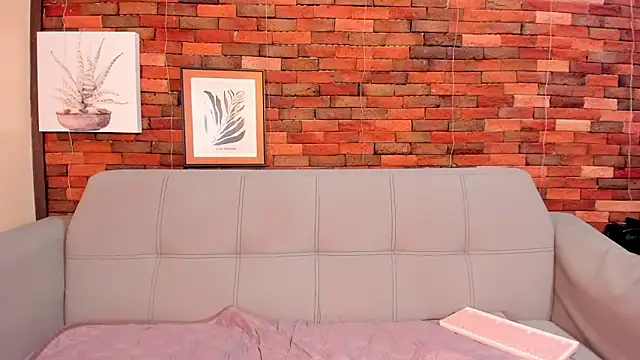 emmamillher online show from 01/26/25, 12:26