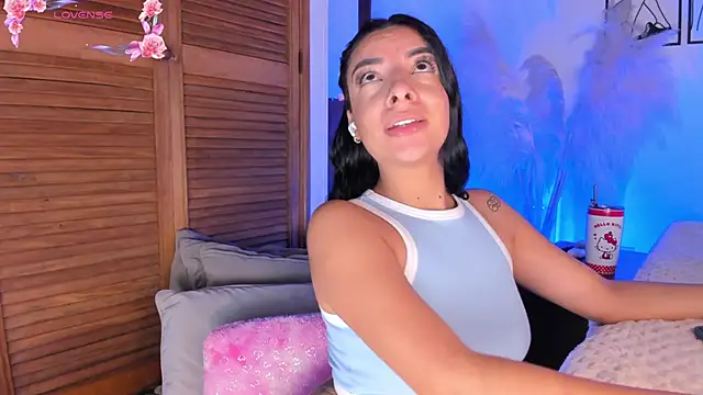 Snapshot of 777AylinZ chatting on 10/03/25, 10:45 777AylinZ online show from 10/03/25, 10:45