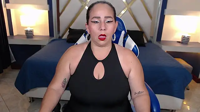 Snapshot of ashleylove_prg chatting on 12/18/25, 04:07 ashleylove prg online show from 12/18/25, 04:07