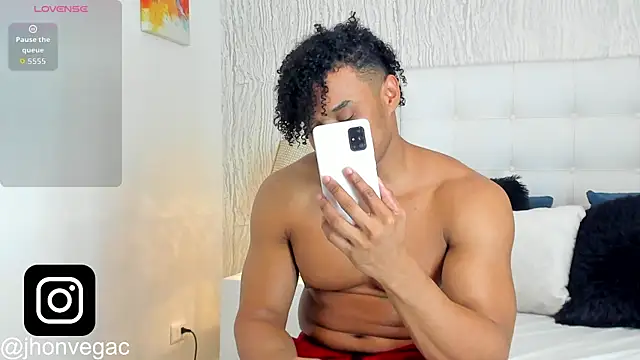 Jacub Micke1 online show from 10/13/25, 02:22