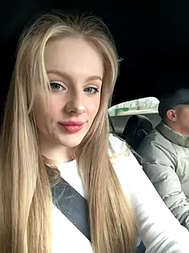 Snapshot of CaseyCumFace chatting on 11/04/25, 05:28 CaseyCumFace online show from 11/04/25, 05:28