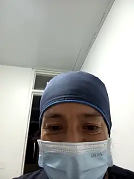 Snapshot of yaz_guzman chatting on 12/06/24, 02:57 yaz guzman online show from 12/06/24, 02:57