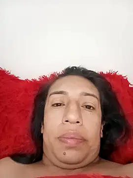 Snapshot of yaz_guzman chatting on 12/26/24, 03:59 yaz guzman online show from 12/26/24, 03:59