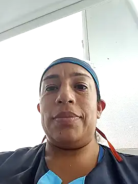 Snapshot of yaz_guzman chatting on 12/30/24, 02:51 yaz guzman online show from 12/30/24, 02:51